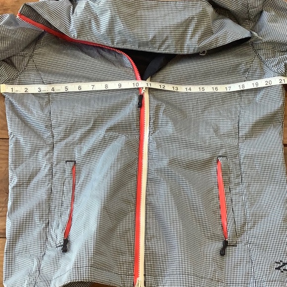 NWOT! - IZOD Gingham Check Full-Zip Packable Windbreaker Jacket - Picture 10 of 11